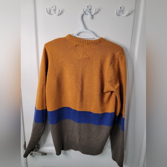 Color Block Sweater (S) - Picture 2 of 3